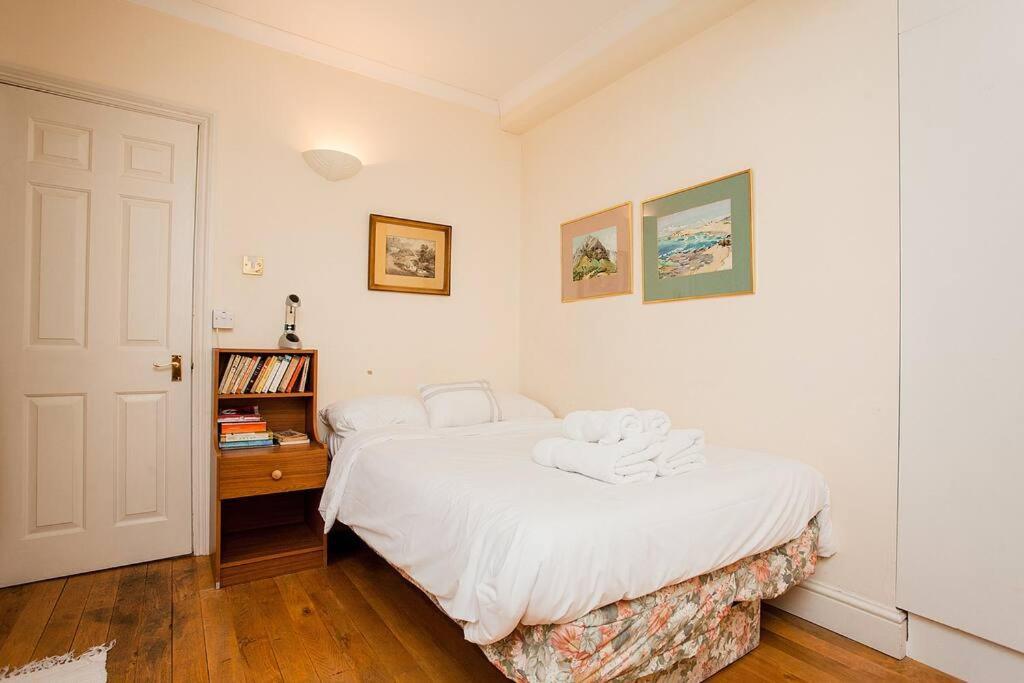 Bright 2 Bedroom Flat In Central Londra Exterior foto